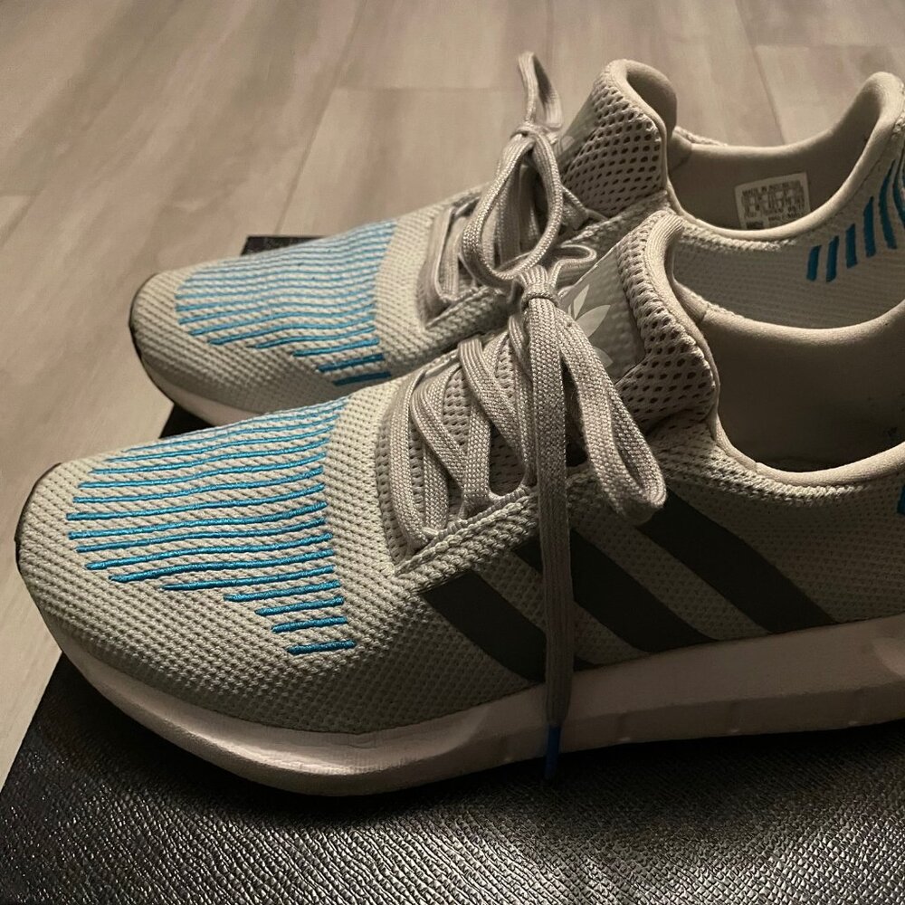 Adidas Originals Swift Run Men's Shoes US Size 9 Grey/Blue